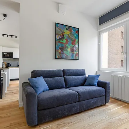 Apartment Stile Urbano E Comfort Moderno In Albani