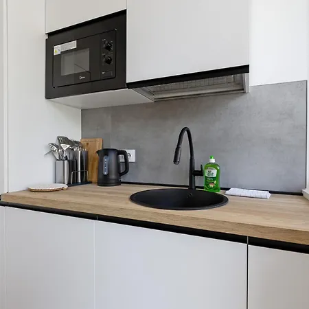 Apartment Stile Urbano E Comfort Moderno In Albani Bergamo